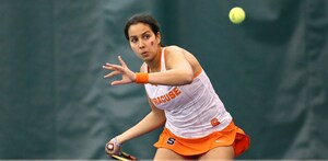 Dina Hegab won her singles match on Friday afternoon, helping SU to its first ACC win of the year. 